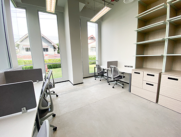 Dedicated Office 1/5