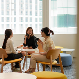Activity ทำเพลิน แค่เดินมาที่ SOCO WORK&LIVE EmQuartier.jpg